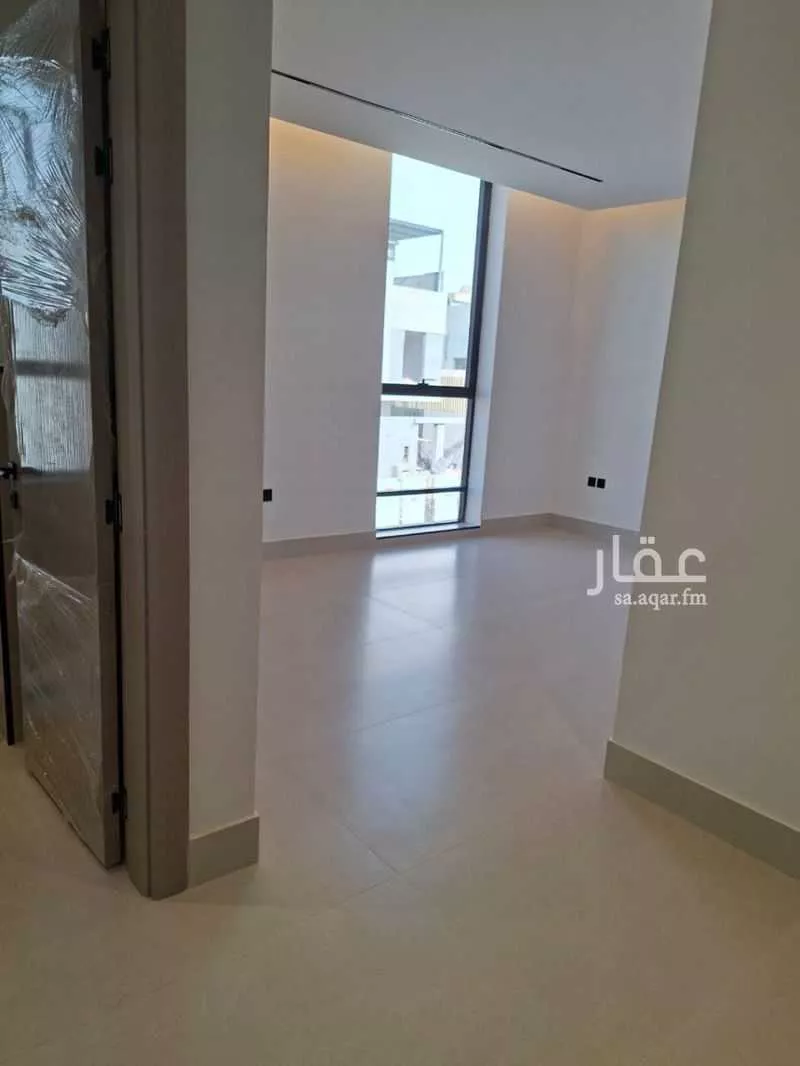 5 bedroom villa in Al Malqa 13