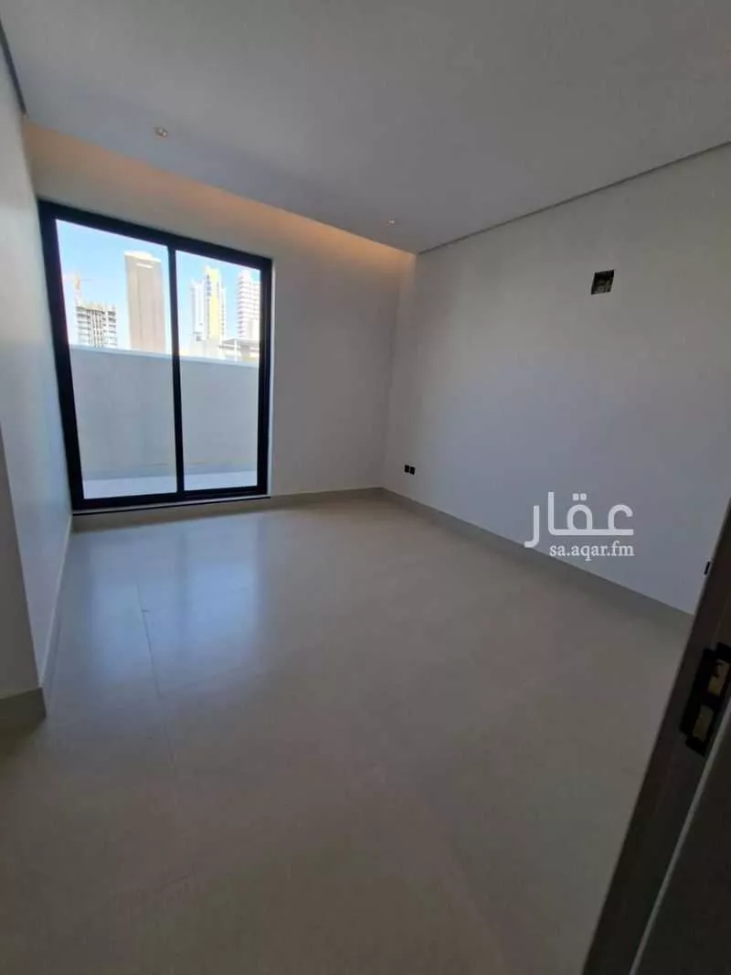 5 bedroom villa in Al Malqa 6