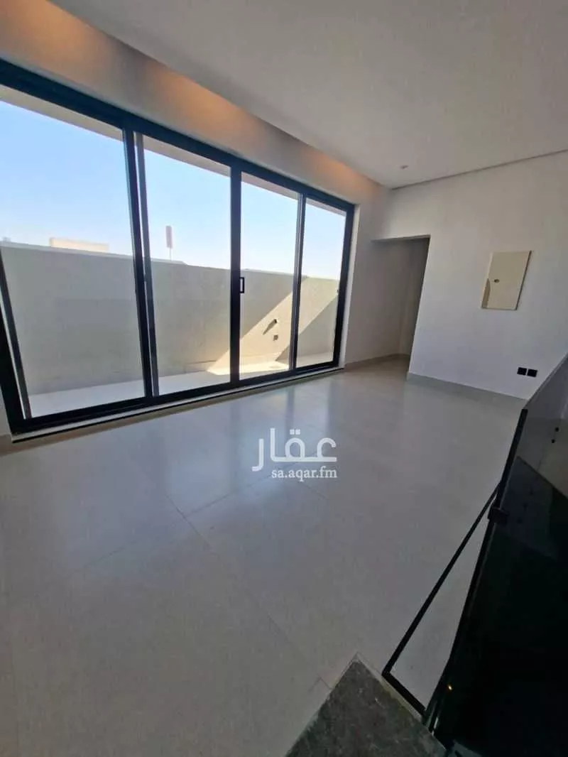 5 bedroom villa in Al Malqa 7