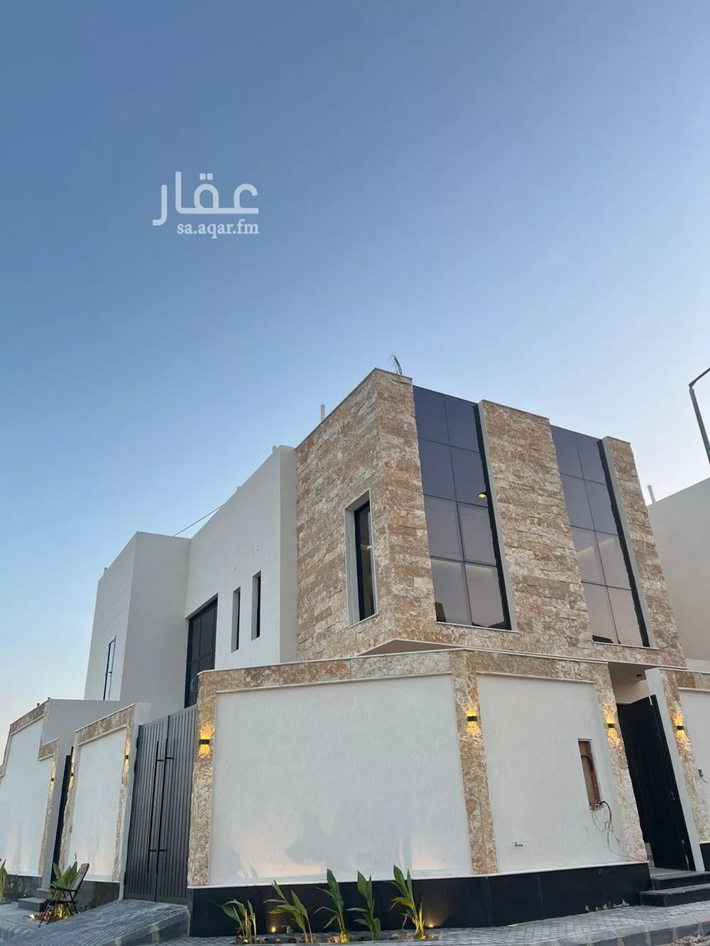 5 bedroom villa in Al Narjis 11