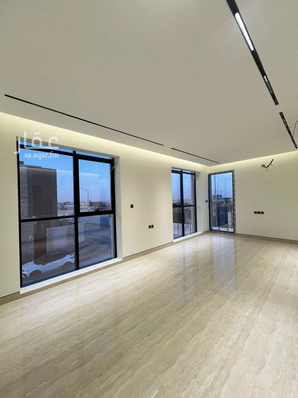 5 bedroom villa in Al Narjis 7