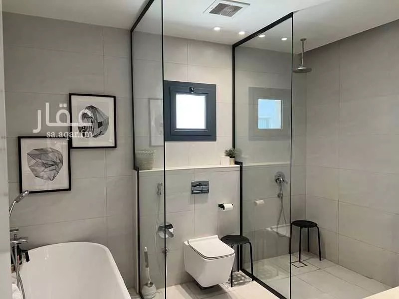 6 bedroom villa in Al Aridh 12