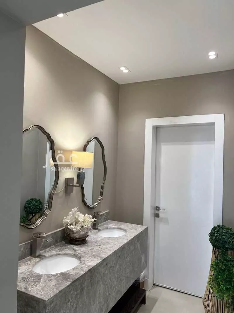 6 bedroom villa in Al Aridh 6