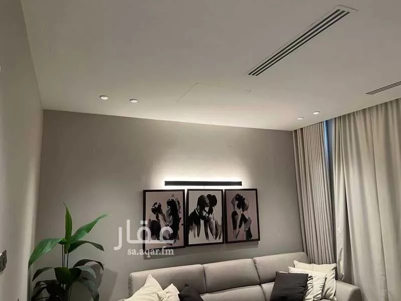 6 bedroom villa in Al Aridh 8