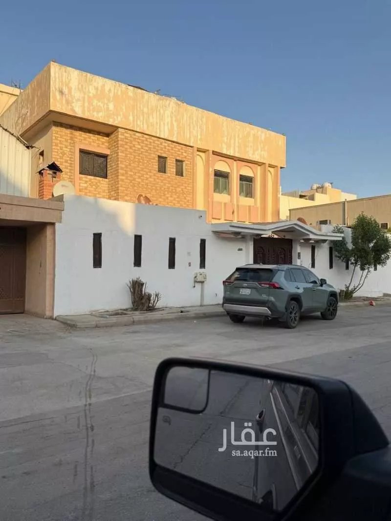 13 bedroom villa in Al Salam 2