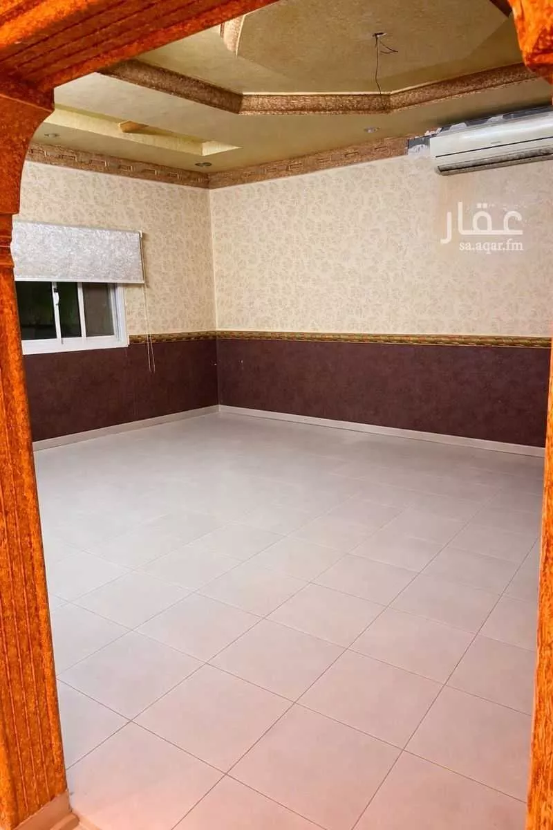 5 bedroom villa in Ishbiliyah 3
