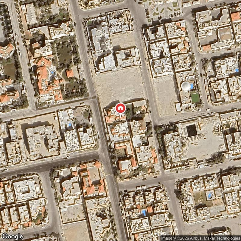 shop in Al Corniche, Eastern Province 21