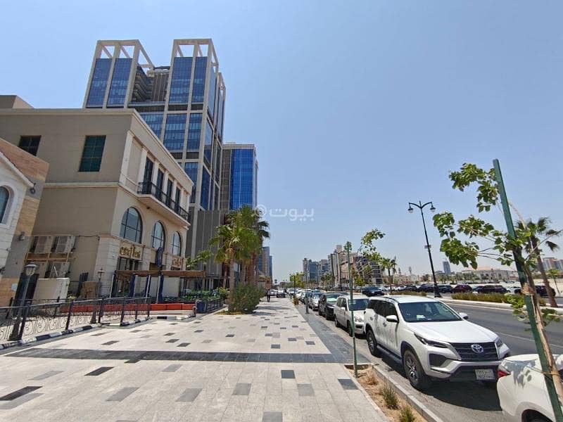 shop in Al Corniche, Eastern Province 5