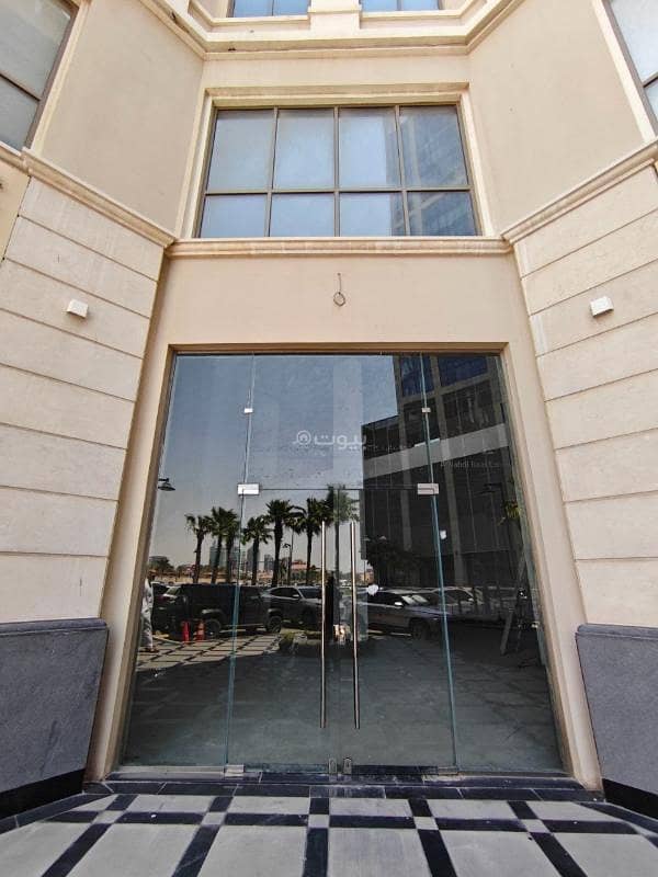 shop in Al Corniche, Eastern Province 14