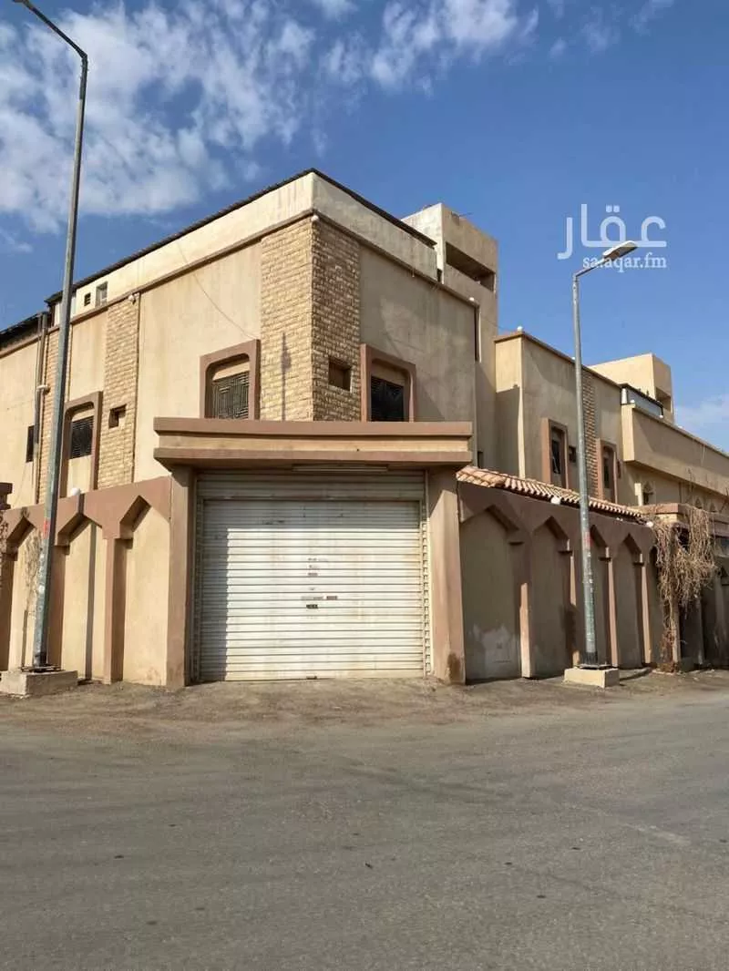 فيلا 11 غرف في العريجاء الوسطى 4