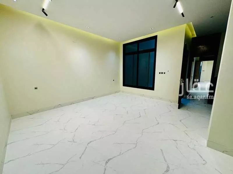 5 bedroom villa in Al Mahdiyyah 20