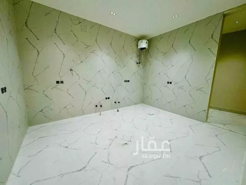 5 bedroom villa in Al Mahdiyyah 7