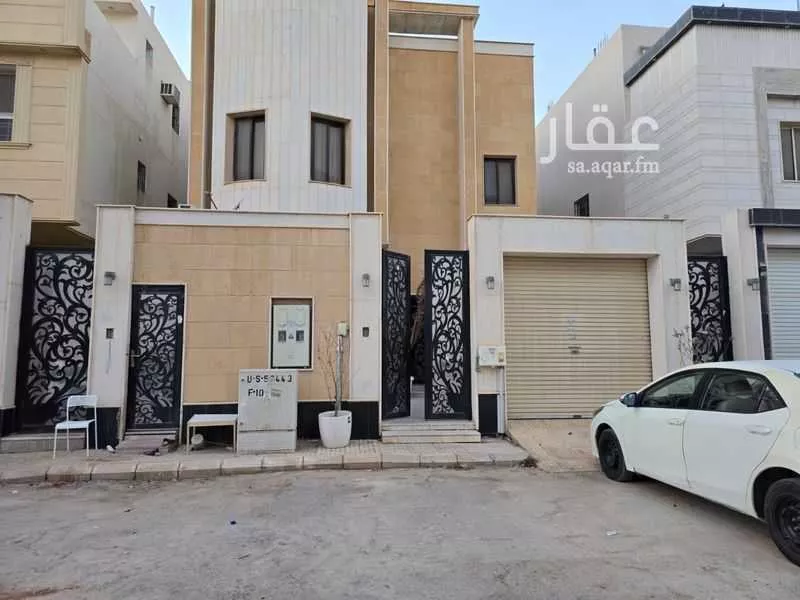 فيلا 9 غرف في العارض 4