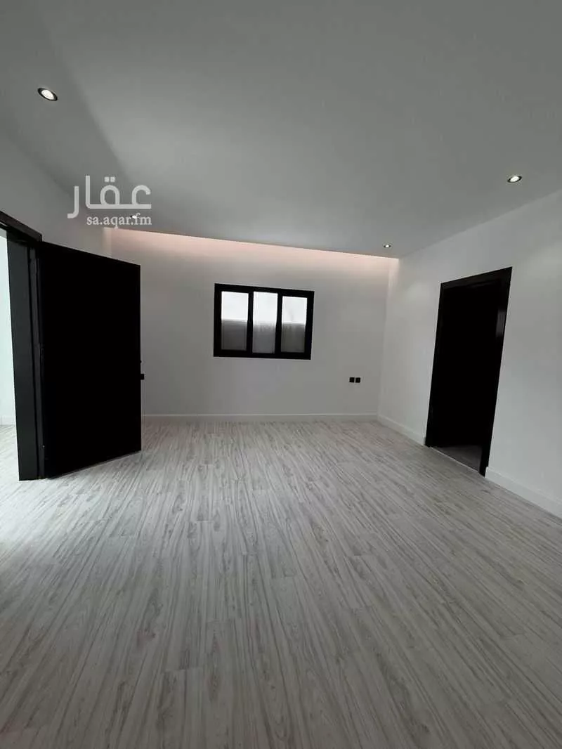 فيلا 7 غرف في العقيق 6