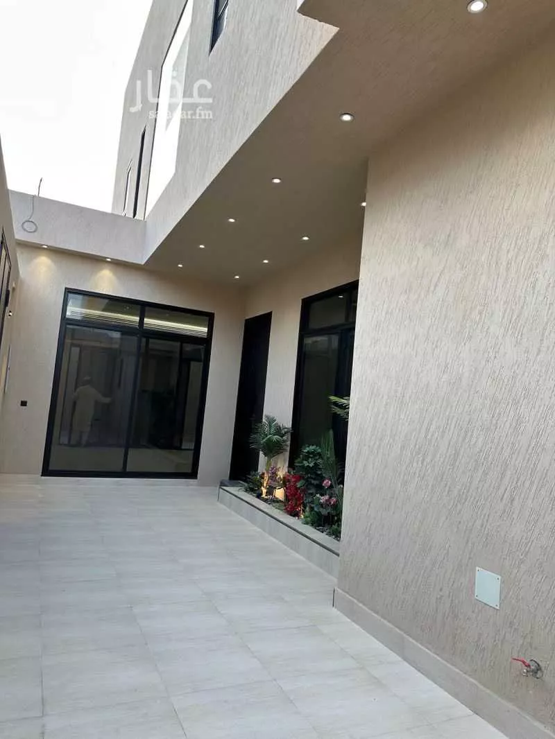 10 bedroom villa in Ar Rayan 2
