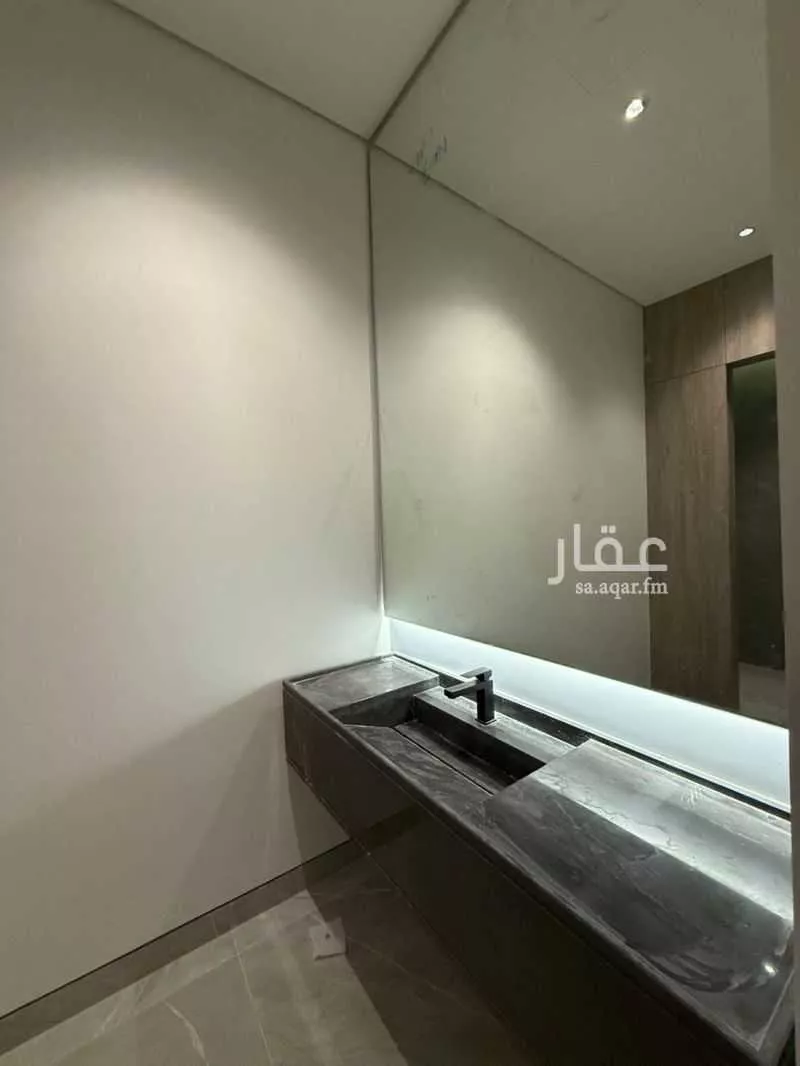 فيلا 5 غرف في النرجس 24
