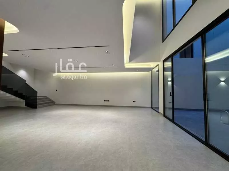 5 bedroom villa in Al Narjis 26