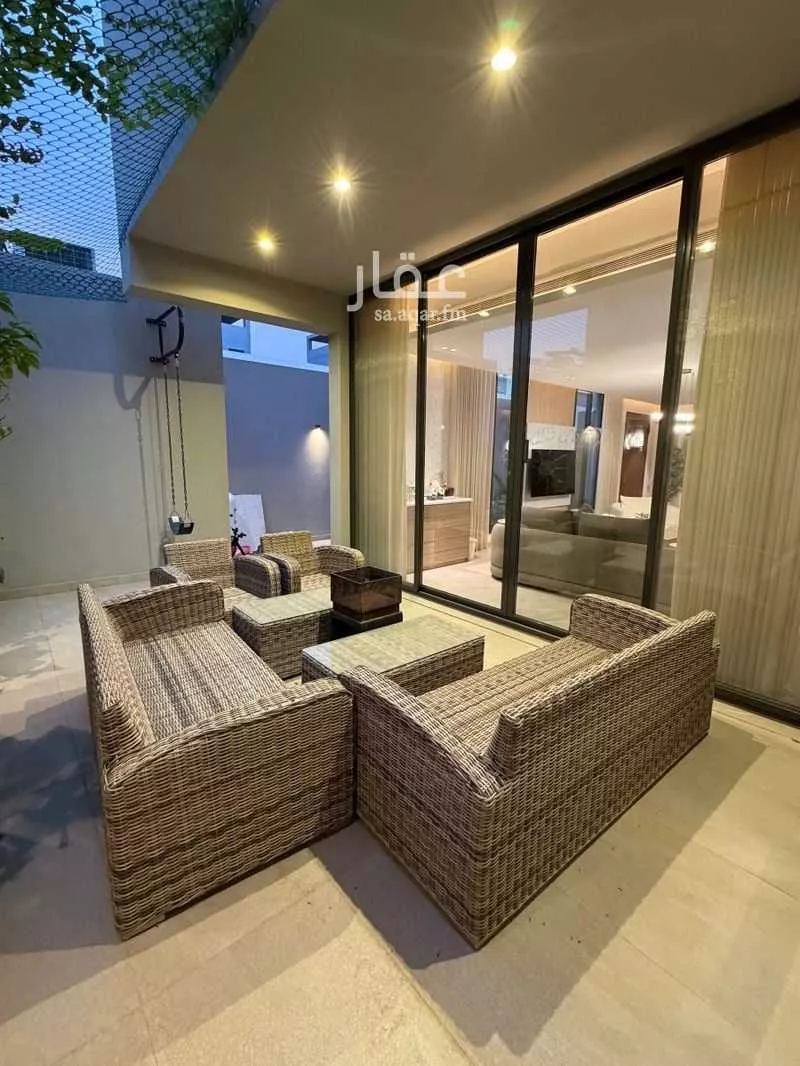 5 bedroom villa in Al Narjis 6