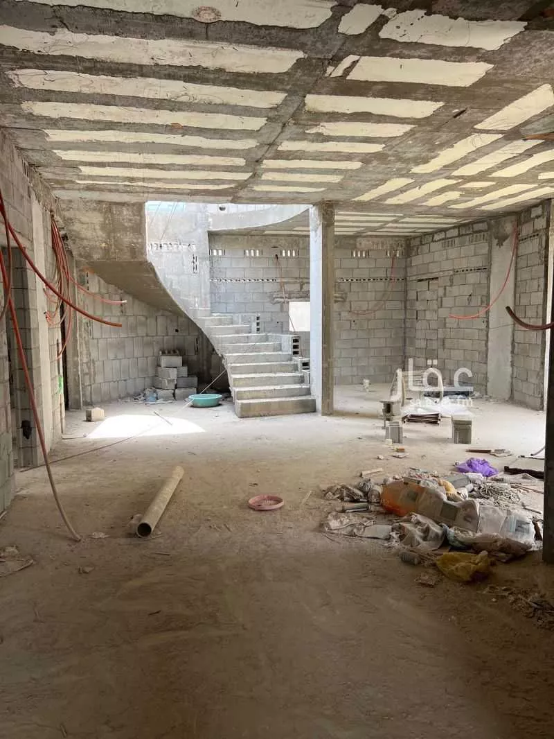 4 bedroom villa in Dahiat King Fahd, Eastern Province 8
