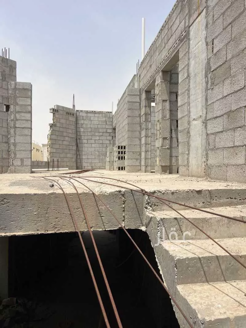 4 bedroom villa in Dahiat King Fahd, Eastern Province 9