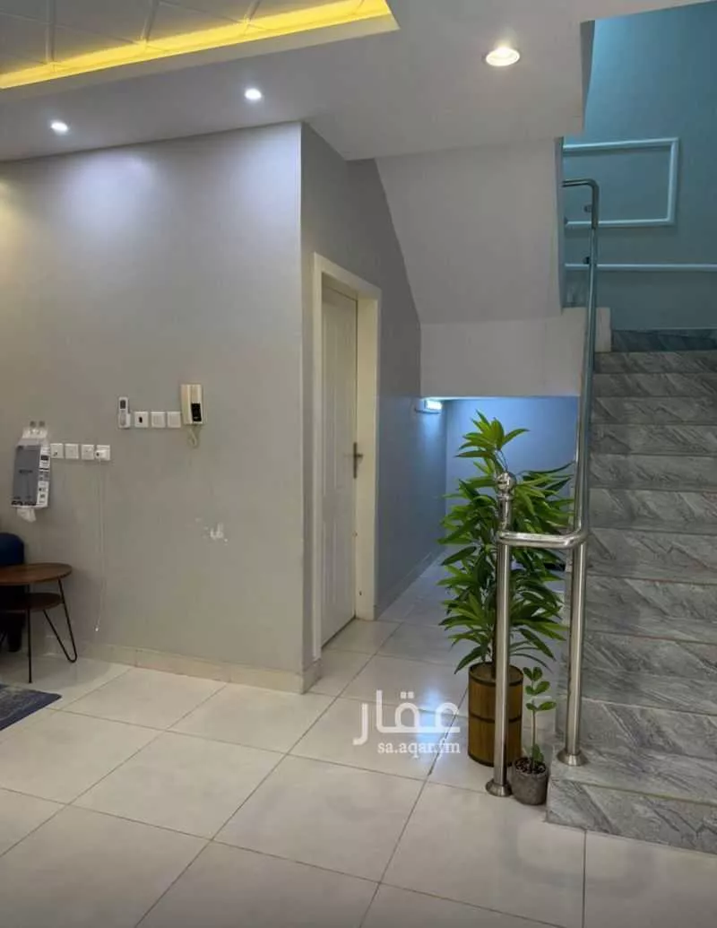 8 bedroom villa in Al Mahdiyyah 3