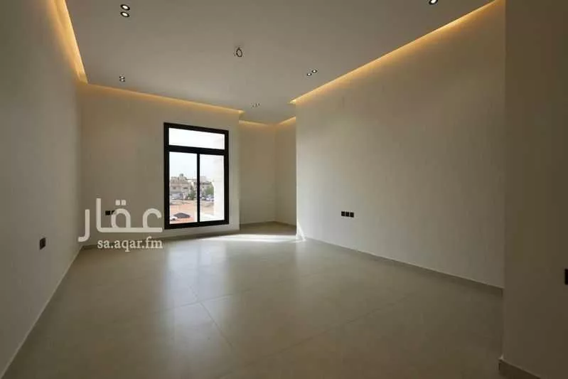 فيلا 6 غرف في الرمال 7