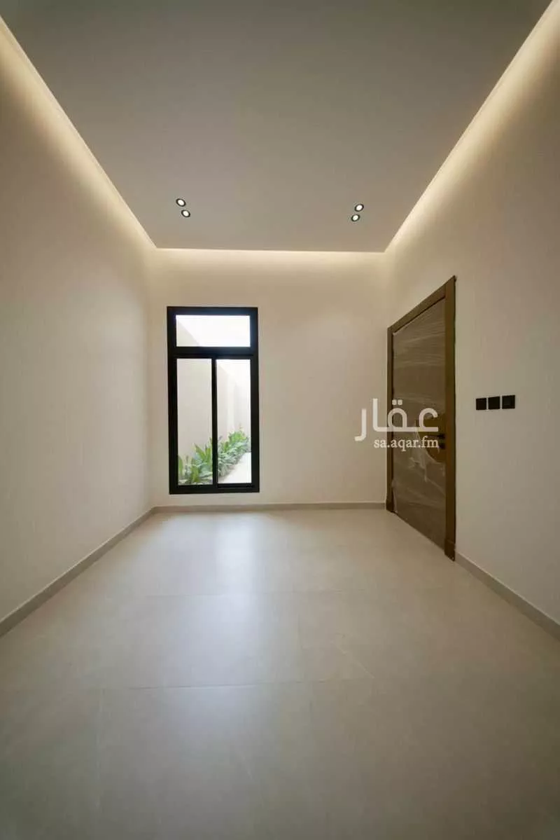 فيلا 6 غرف في الرمال 10