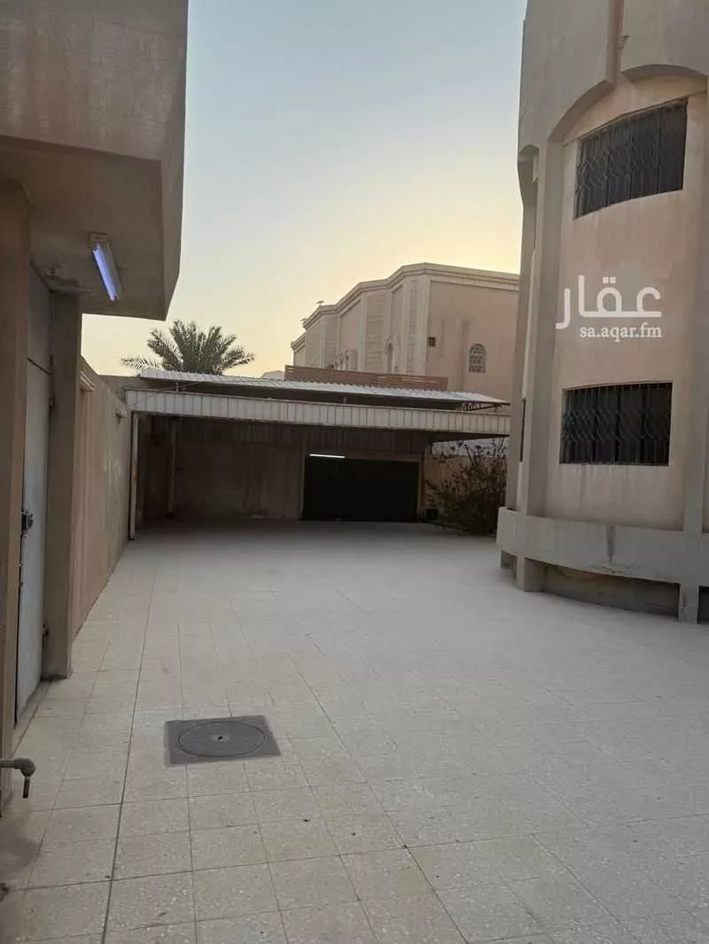 فيلا 11 غرف في الربوة 4