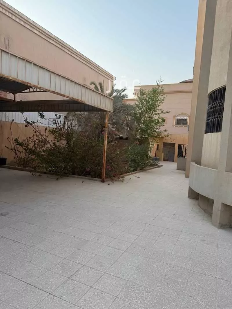 فيلا 11 غرف في الربوة 9