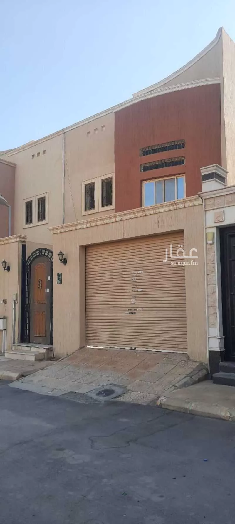 5 bedroom villa in Al Yasmin 2