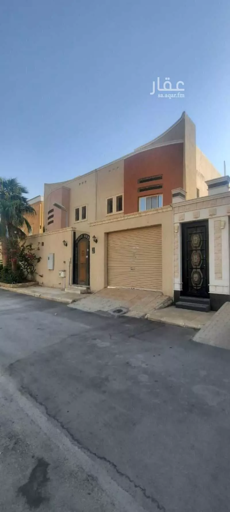 5 bedroom villa in Al Yasmin 3