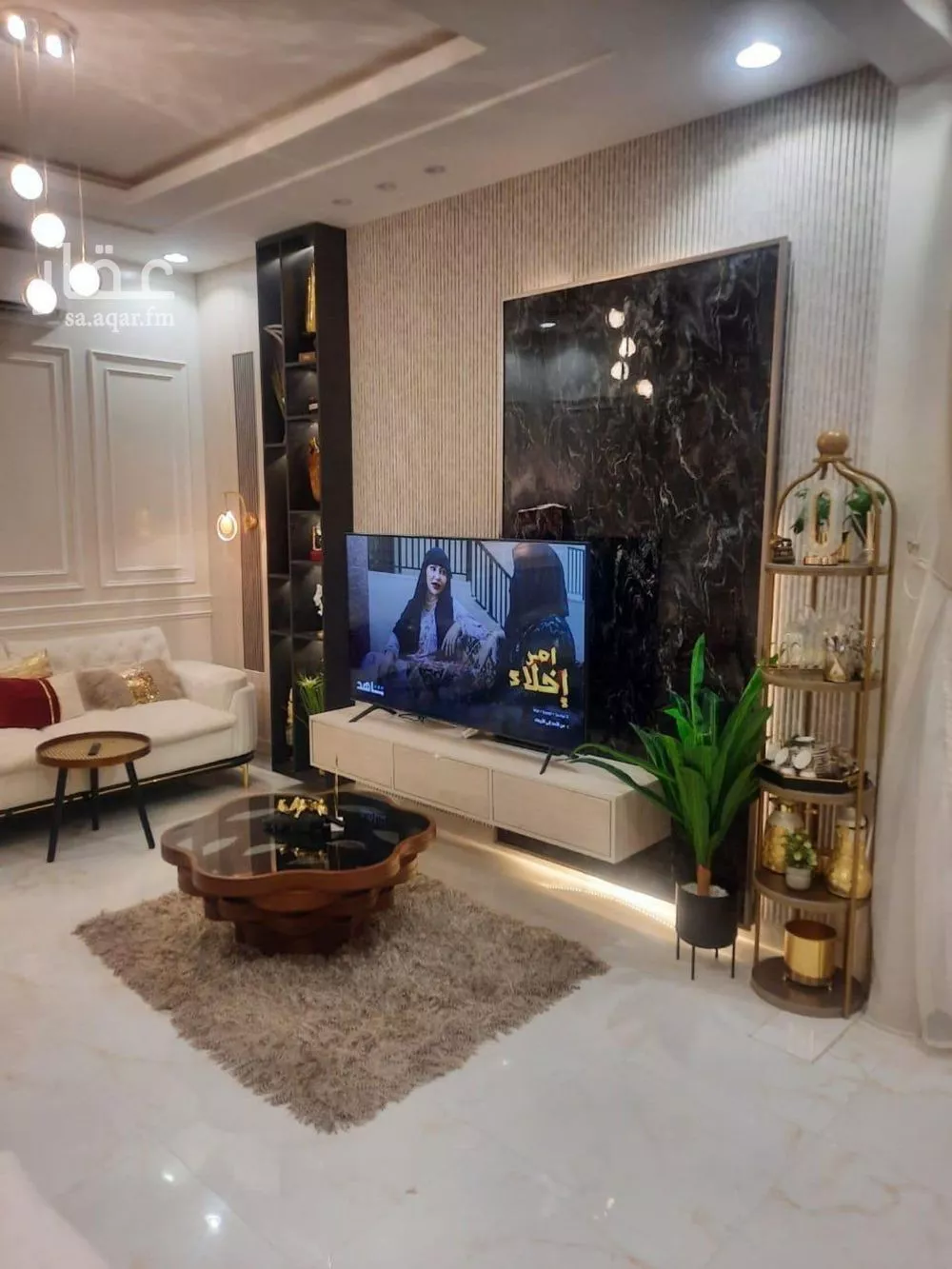 6 bedroom villa in Al Rimal 3