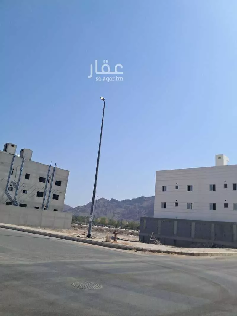 land in Al Uyun, Madinah 3