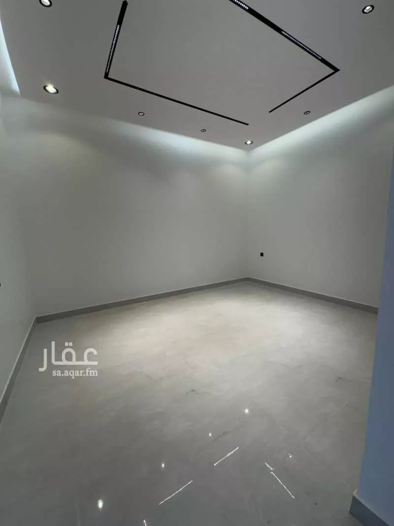 4 bedroom villa in Al Maizilah 2