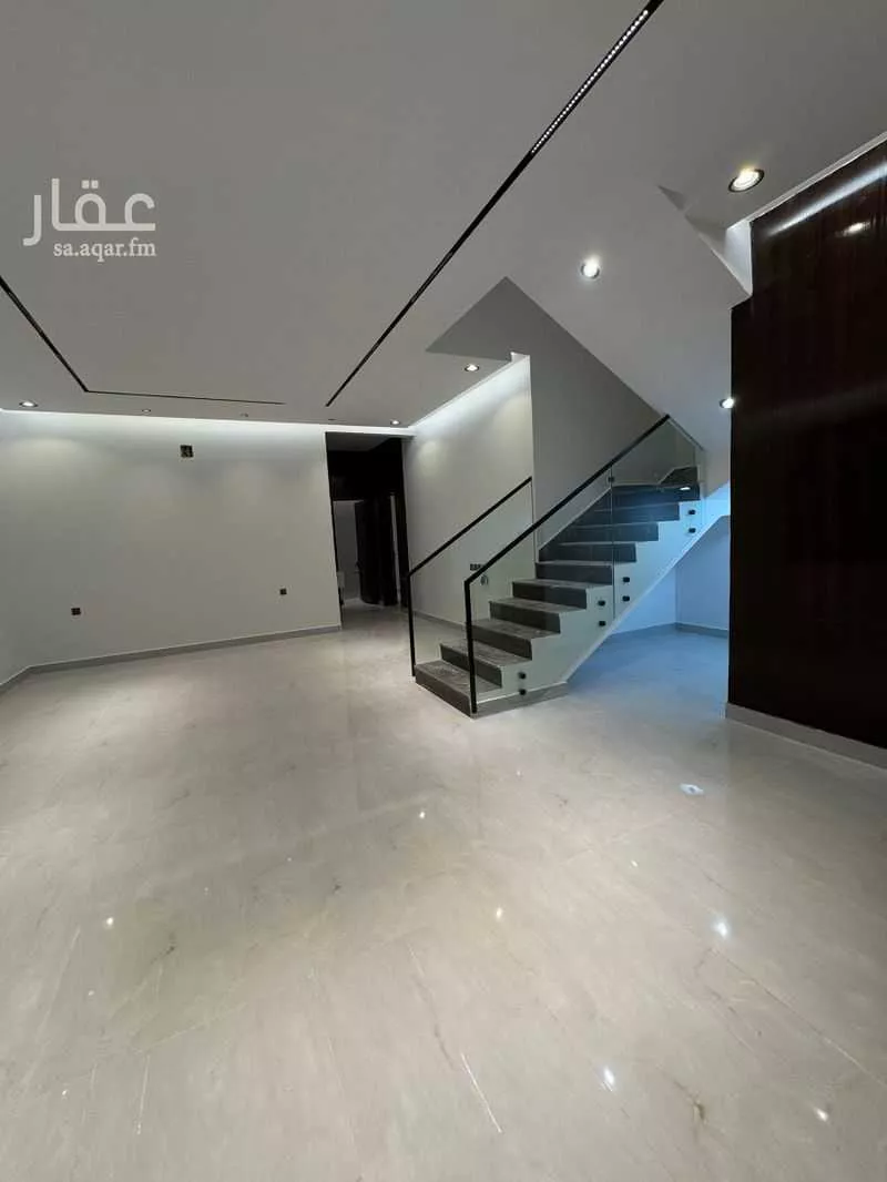 4 bedroom villa in Al Maizilah 21