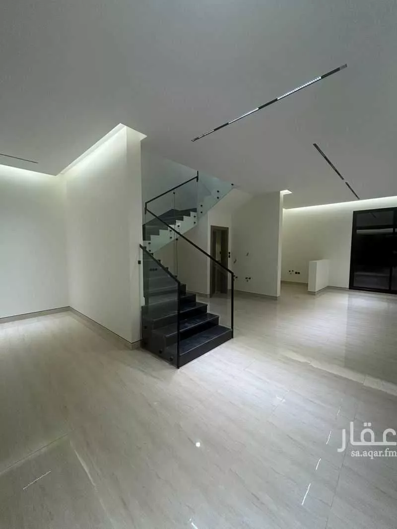 6 bedroom villa in Al Narjis 4