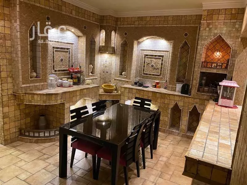 7 bedroom villa in Al Manar 6