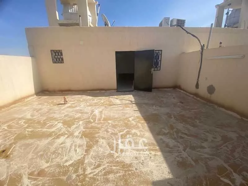 6 bedroom villa in Al Mahdiyyah 3