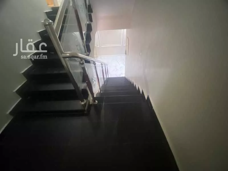 6 bedroom villa in Al Mahdiyyah 9