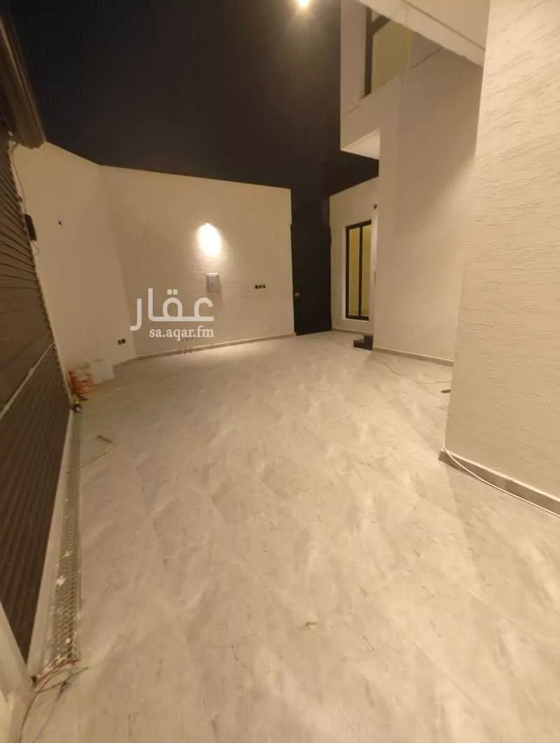 5 bedroom villa in Al Aridh 2