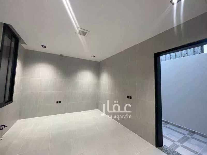 فيلا 6 غرف في العريجاء الغربية 7