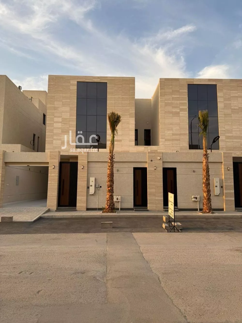 5 bedroom villa in Al Narjis 2