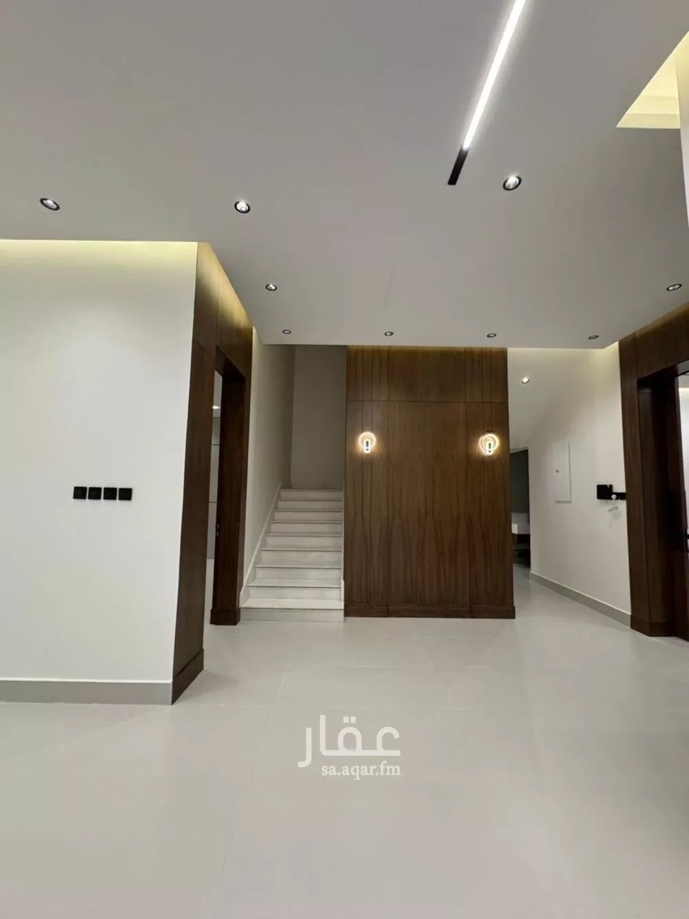 5 bedroom villa in Al Narjis 9