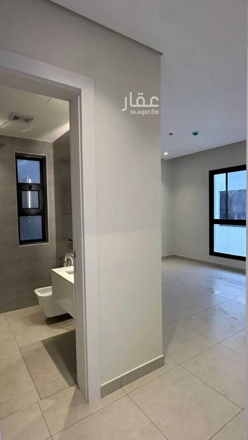 4 bedroom apartment in Al Bahr, Eastern Province 5