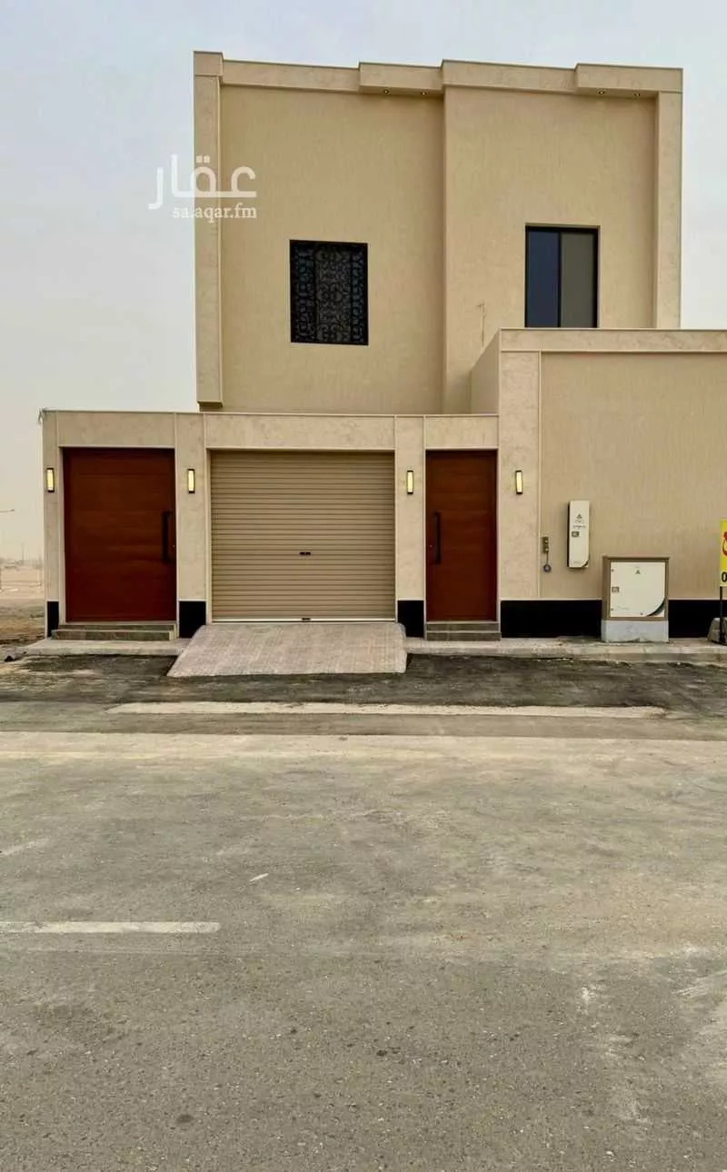 6 bedroom villa in Al Janadriyah 7