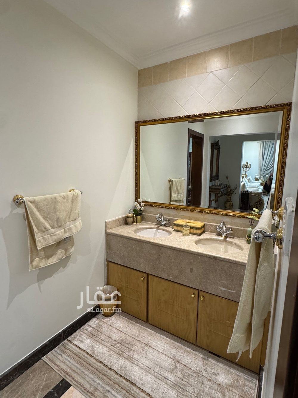 8 bedroom villa in Al Yarmouk, Eastern Province 2