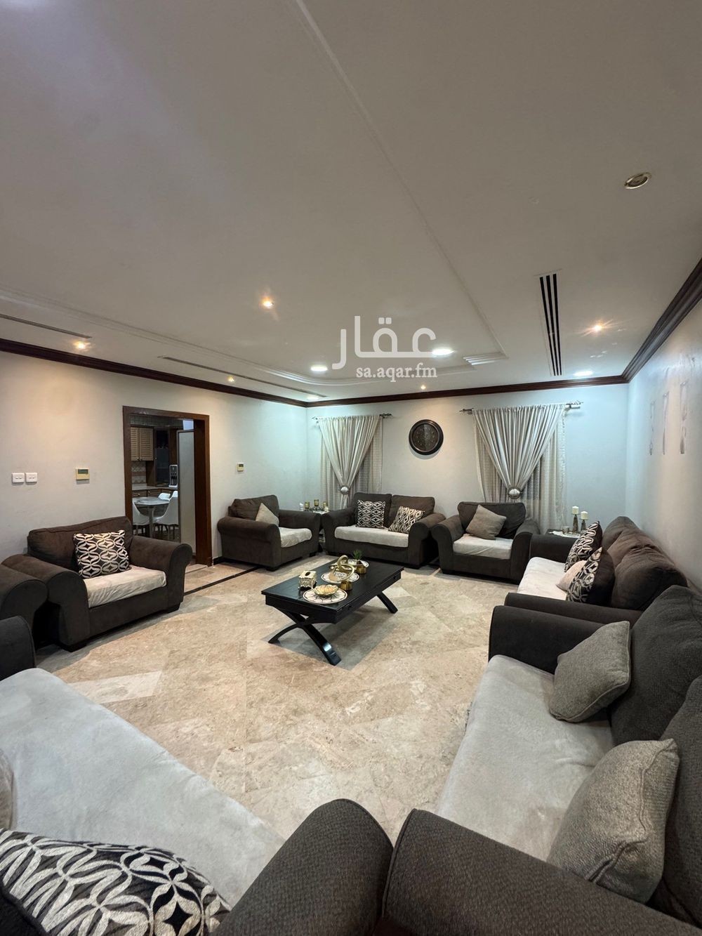 8 bedroom villa in Al Yarmouk, Eastern Province 8