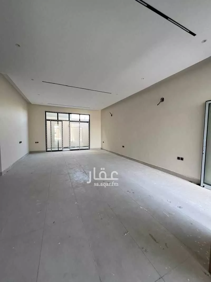 فيلا 5 غرف في الخليج 13