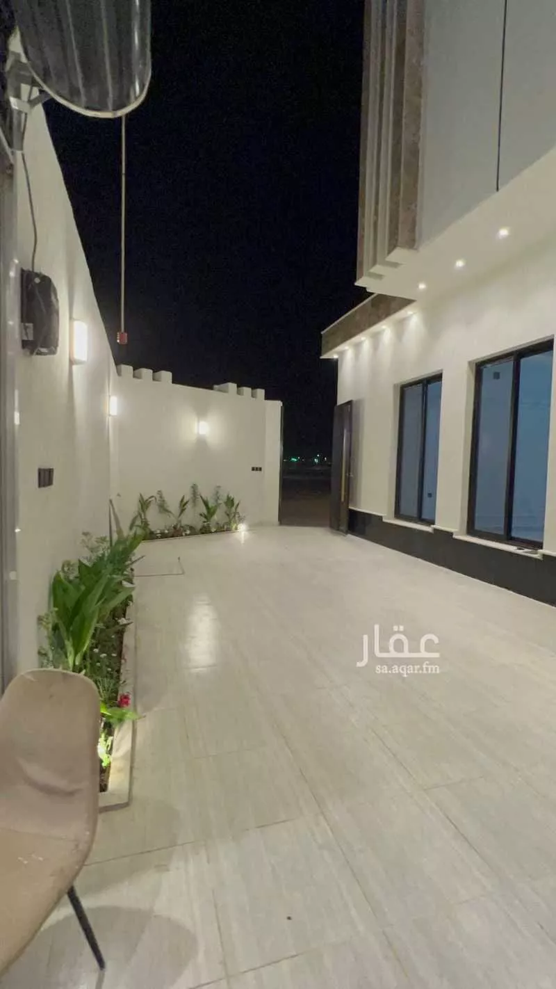 فيلا 5 غرف في الجنادرية 7
