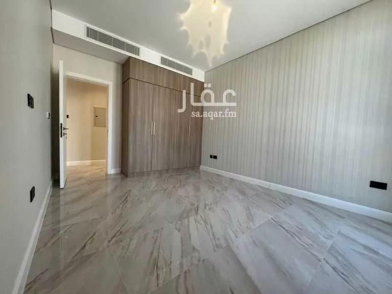 فيلا 5 غرف في سدرة 17